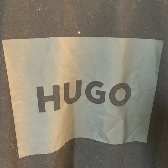 Hugo Boss T - Picture 2 of 4